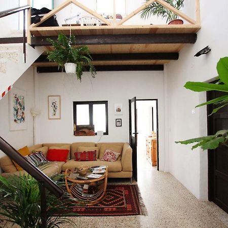 Joyhouse Pension Teguise  Buitenkant foto